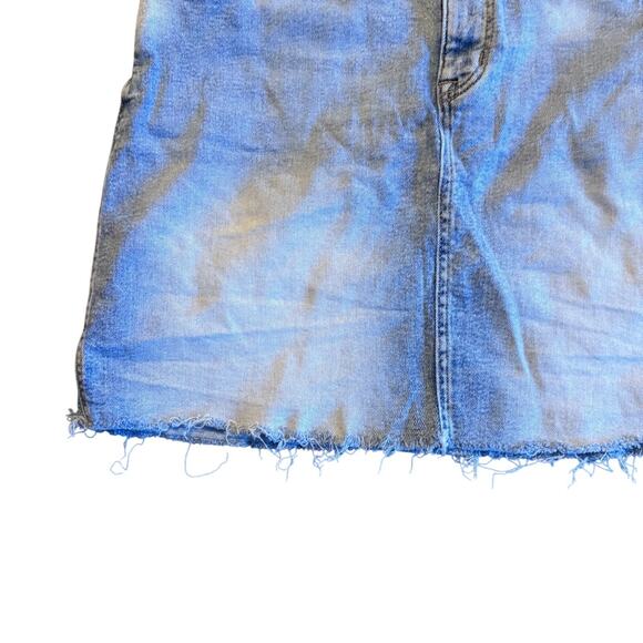 Maurices Denim Mini Skirt Frayed Hem Light Wash Casual Festival Sz 16 Indie - Picture 3 of 10